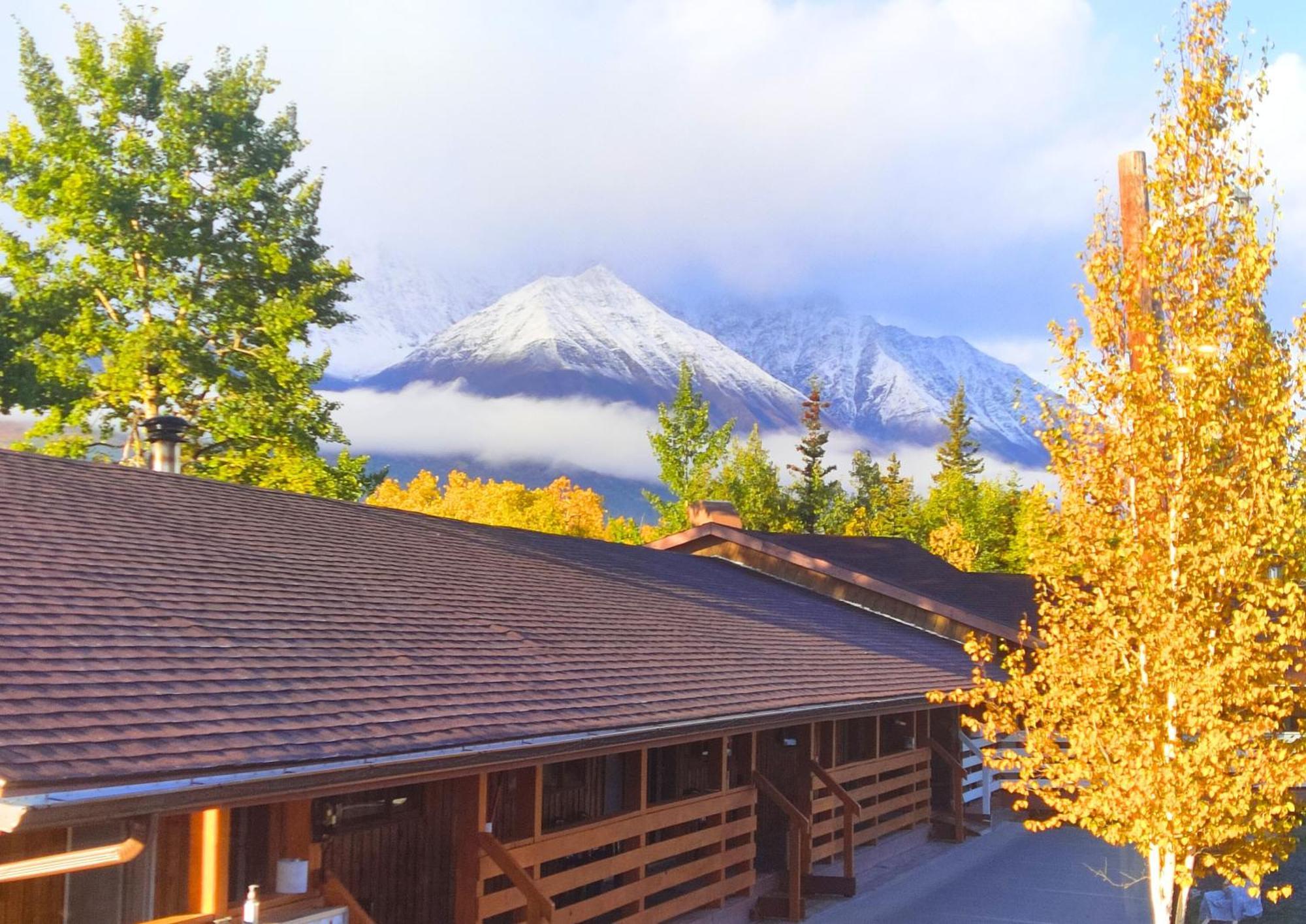 Cozy Corner Motel & Restaurant Haines Junction Luaran gambar