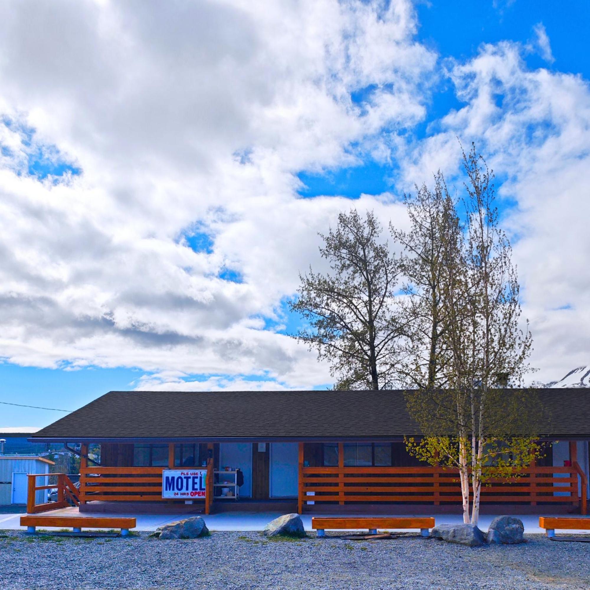 Cozy Corner Motel & Restaurant Haines Junction Luaran gambar