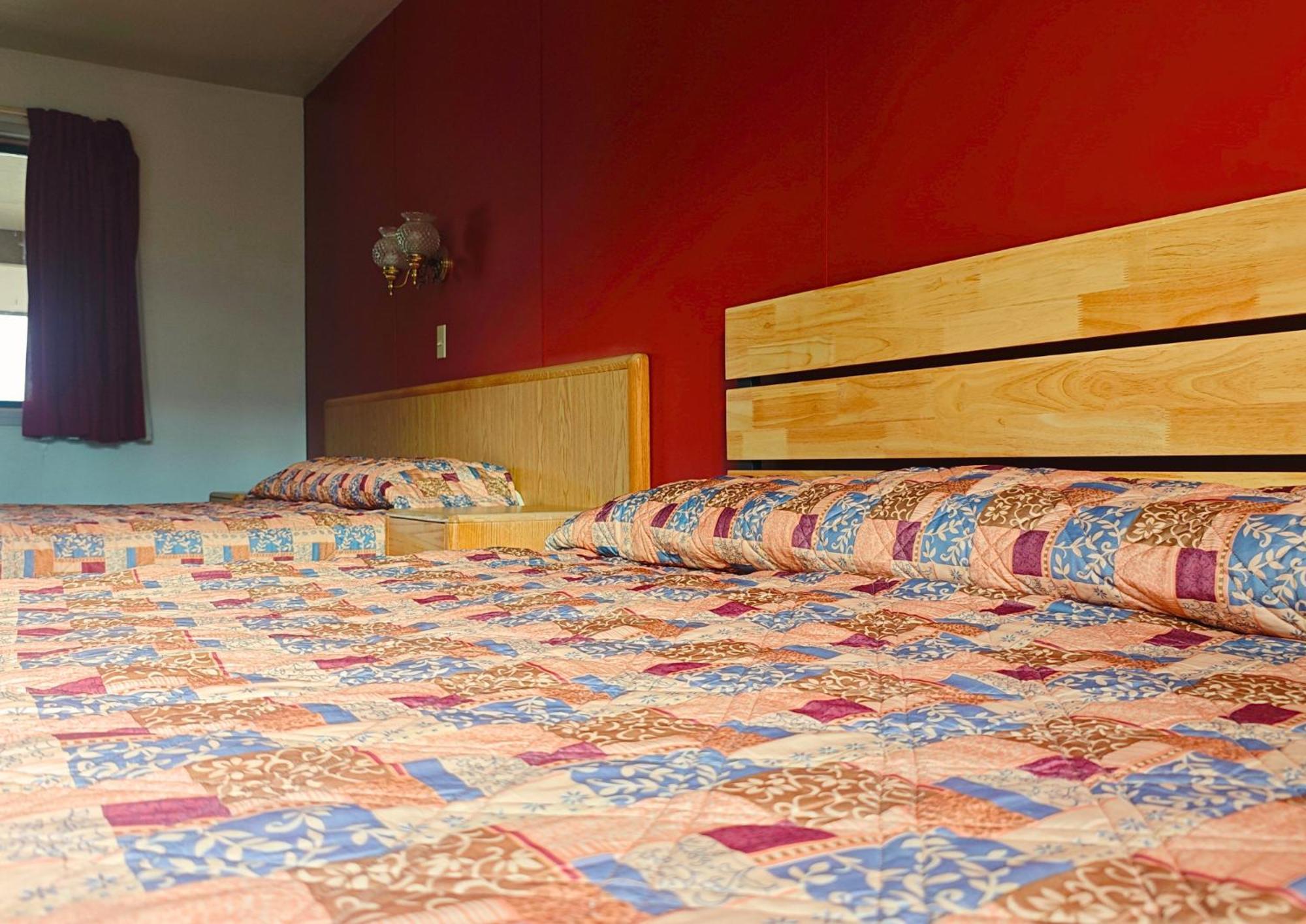 Cozy Corner Motel & Restaurant Haines Junction Luaran gambar